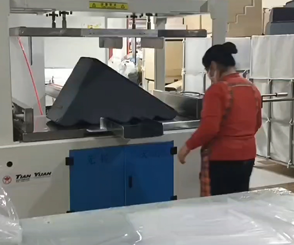 HFD-5000-A压缩包装机