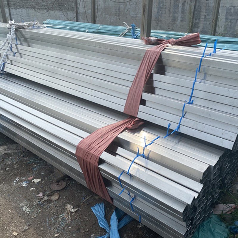 不锈钢拉丝方管